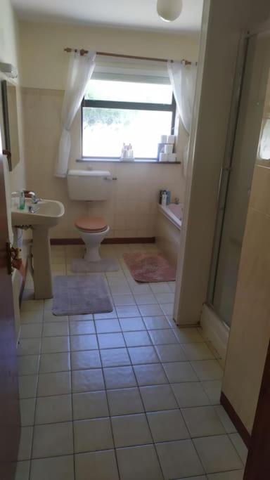 Cheerful 3 Bedroom House With Fantastic Views Shercock Ngoại thất bức ảnh